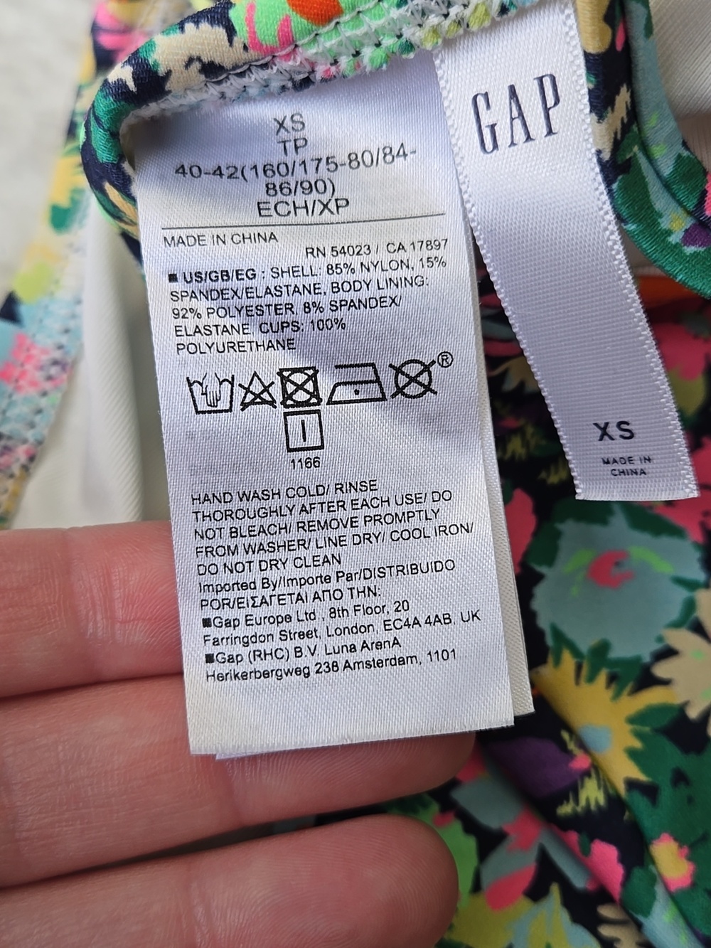 GAP Floral One Piece Swimsuit, Womens Size Extra Small - Picture 2 of 11